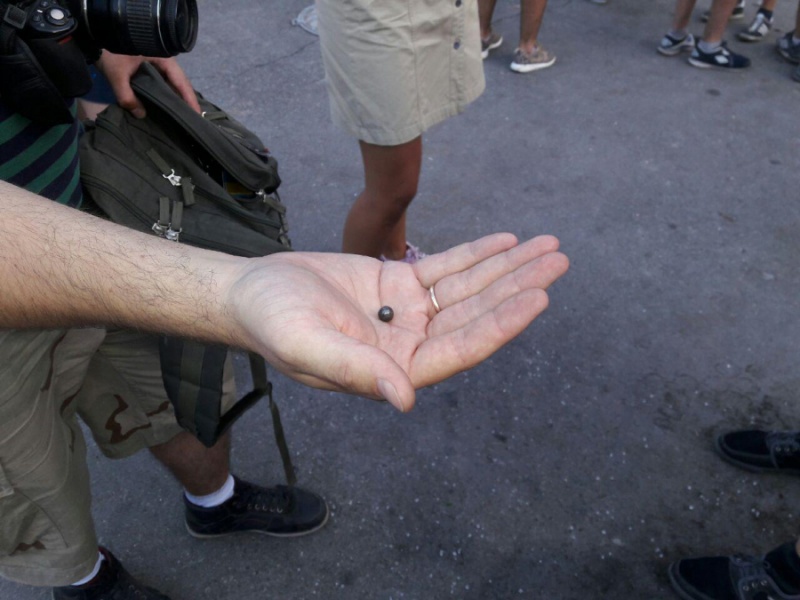 Представители "Азова" штурмуют строительство в Святошинском переулке в Киеве