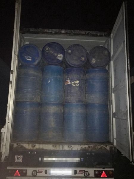 В Одесской области СБУ блокировала поставки в Украину контрафактного спирта