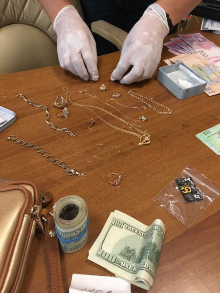 В Одесі СБУ затримала на хабарі замначальника райвідділу Нацполіції