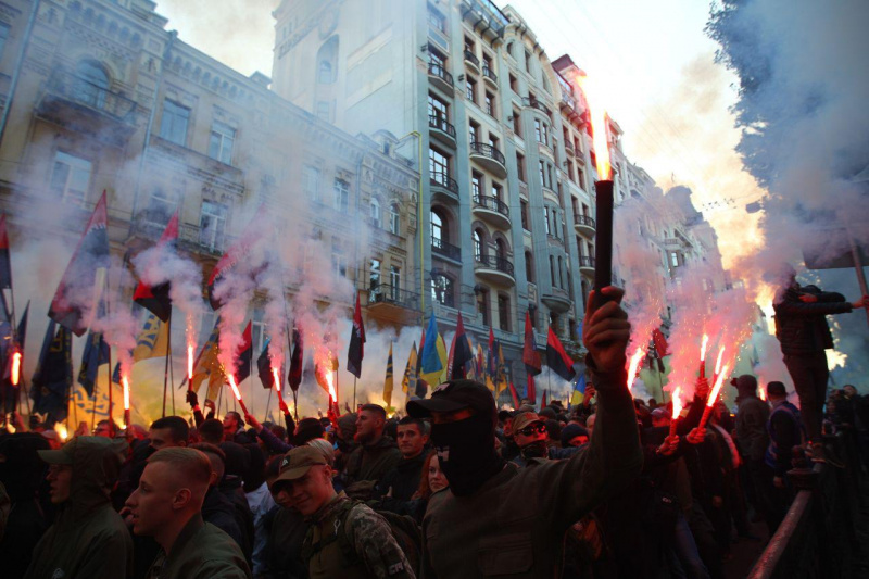 Покрова без крові: як праві відзначили день УПА і не пішли штурмувати Лавру