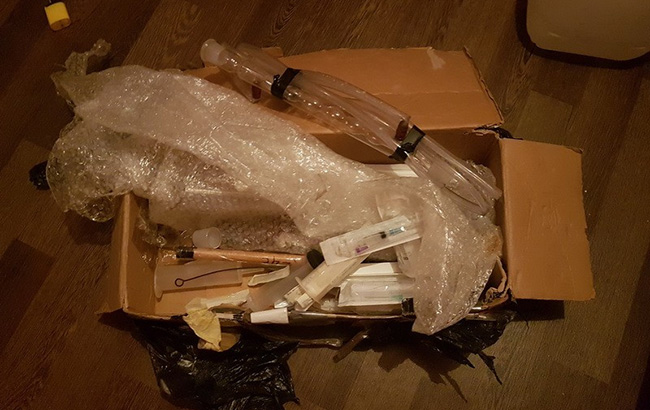 У Дніпрі СБУ затримала виробників наркотиків