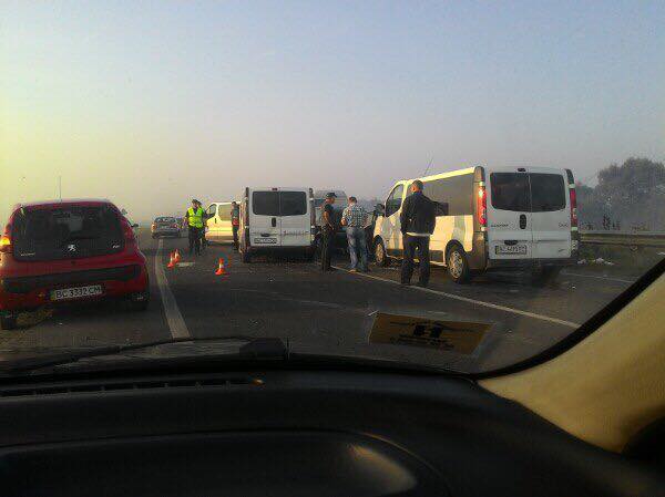 ДТП під Львовом: зіткнулися 12 автомобілів