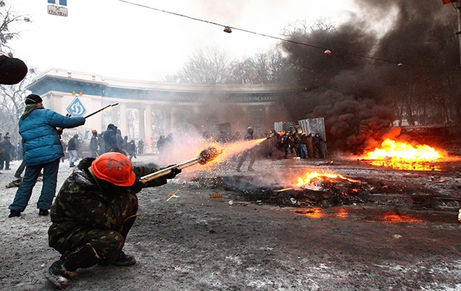 День Гідності і Свободи: Україна відзначає річницю революцій