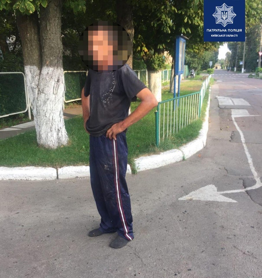 Под Киевом пьяный водитель на "чудо-транспорте" устроил погоню с копами (фото)