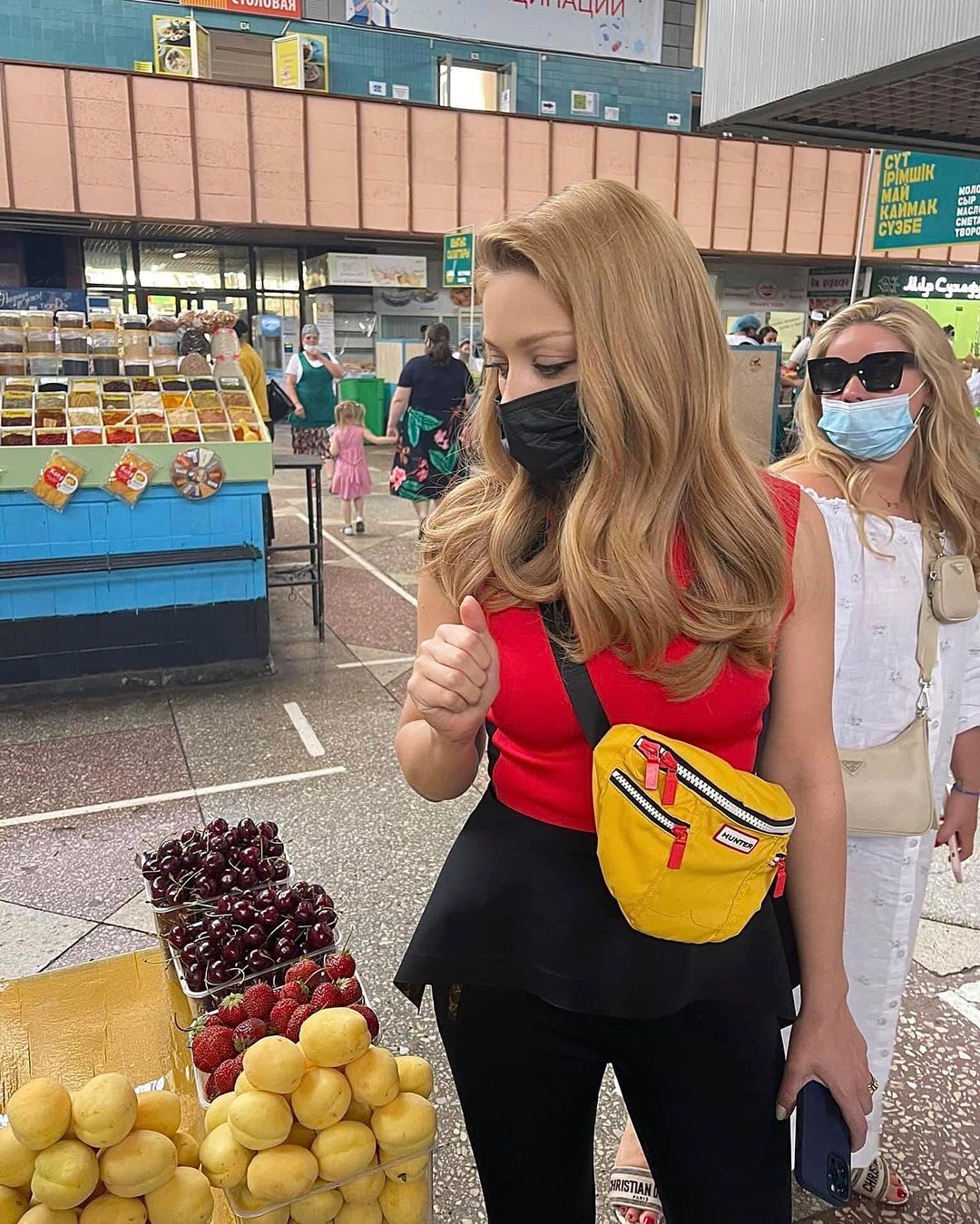 Тіну Кароль раптово застали на ринку в Казахстані (фото)
