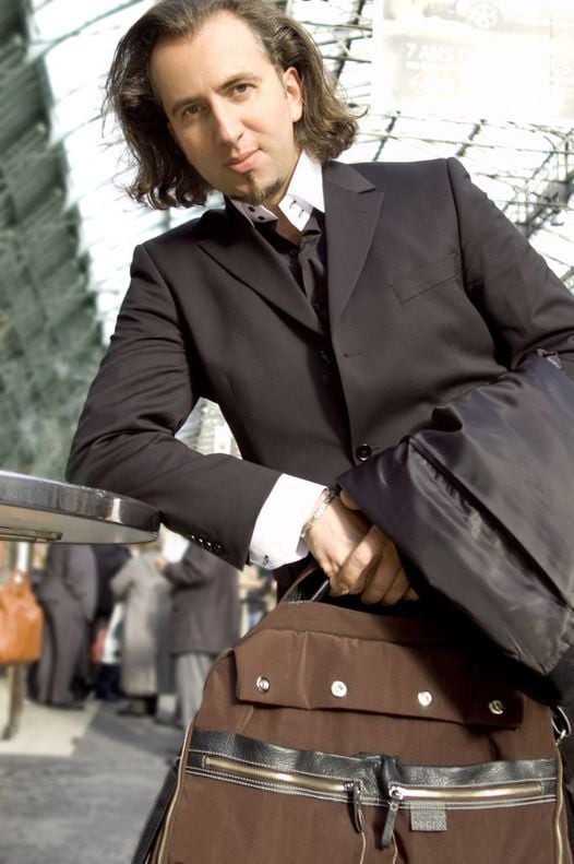 Памяти легендарного "Мифа": как пел, жил и сражался за Украину Василий Слипак (видео)