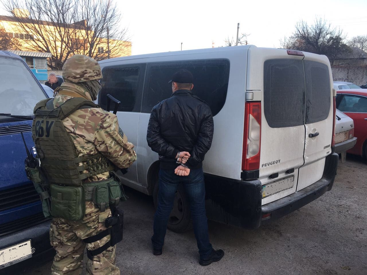 ГПУ викрила на хабарі у понад 100 тис. гривень главу департаменту Черкаської міськради