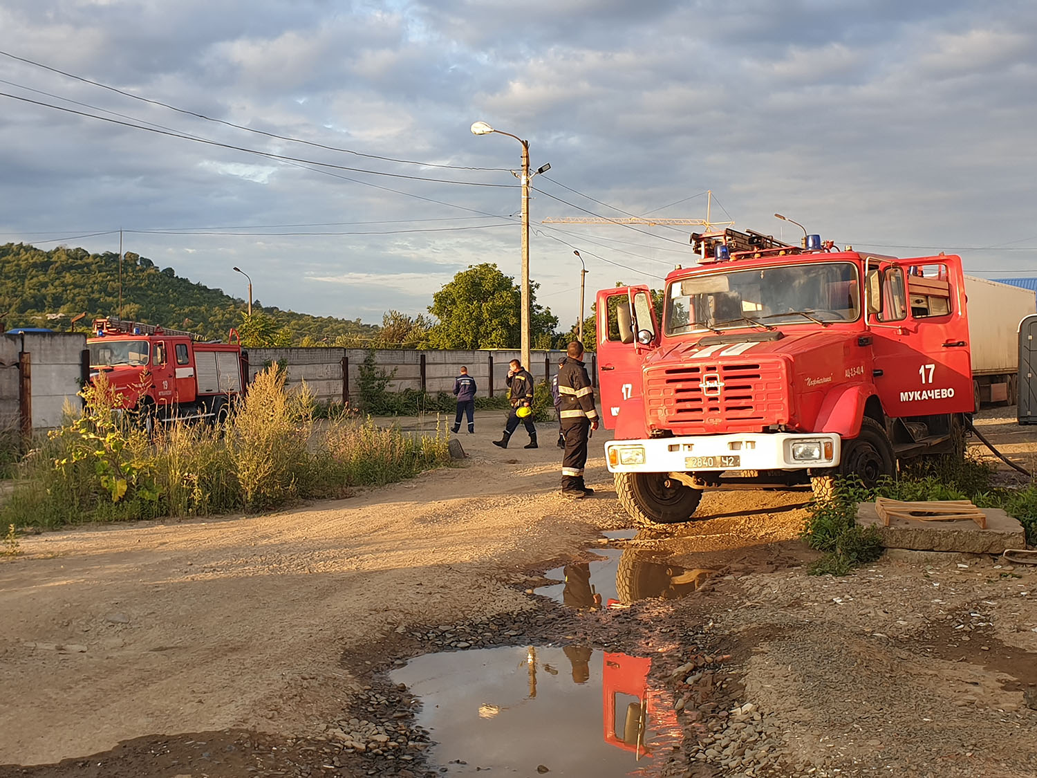 У Мукачеві знищені посилки клієнтів Нової пошти: усі подробиці