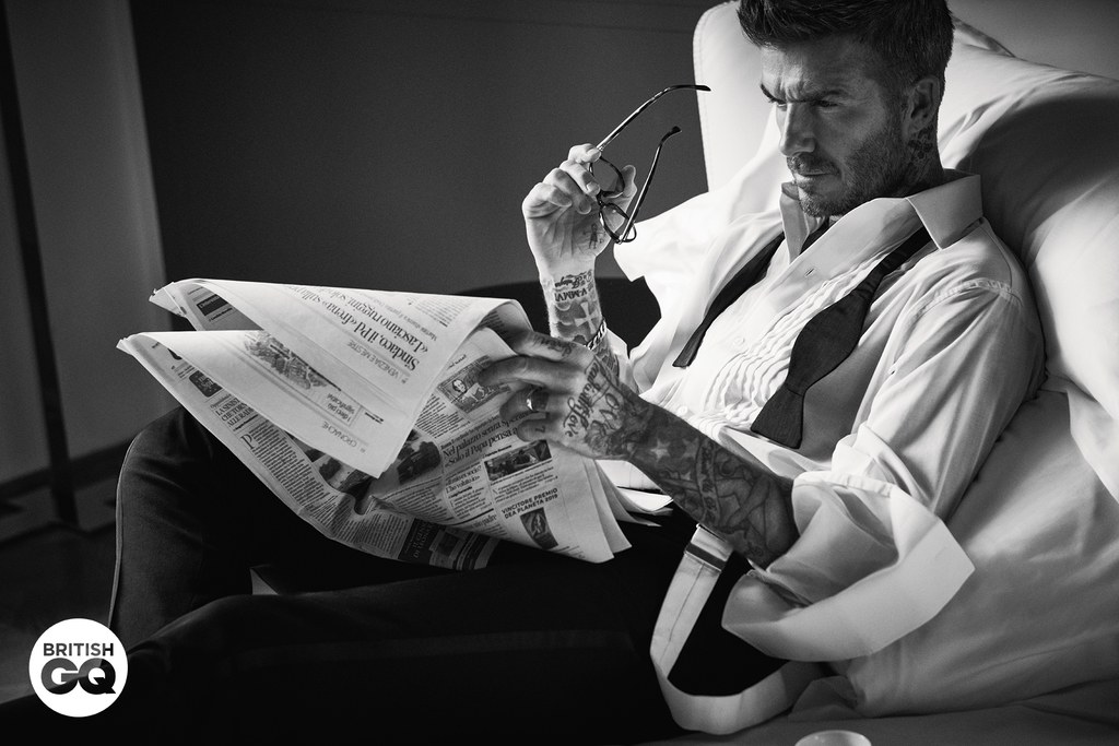 Справжній денді: красунчик Девід Бекхем приміряв стильні вбрання для GQ