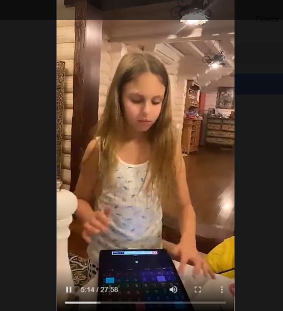 Мій малолітній діджей: Полякова захопила музичним талантом молодшої доньки