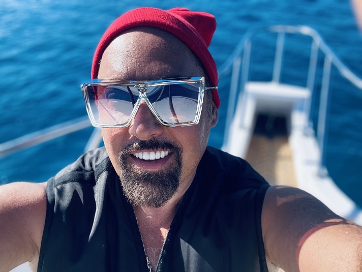 Руслана, Дарвин, Рыбак и другие звезды показали, как проводят январские каникулы (фото)