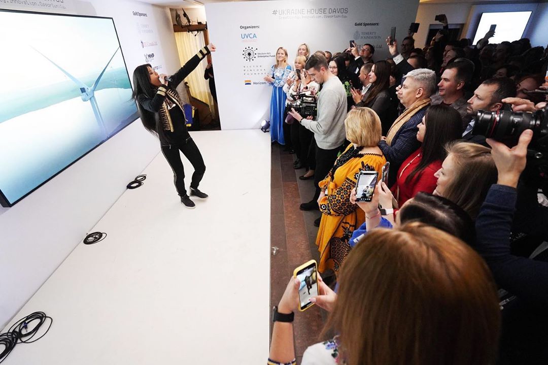 Руслана, Дарвин, Рыбак и другие звезды показали, как проводят январские каникулы (фото)