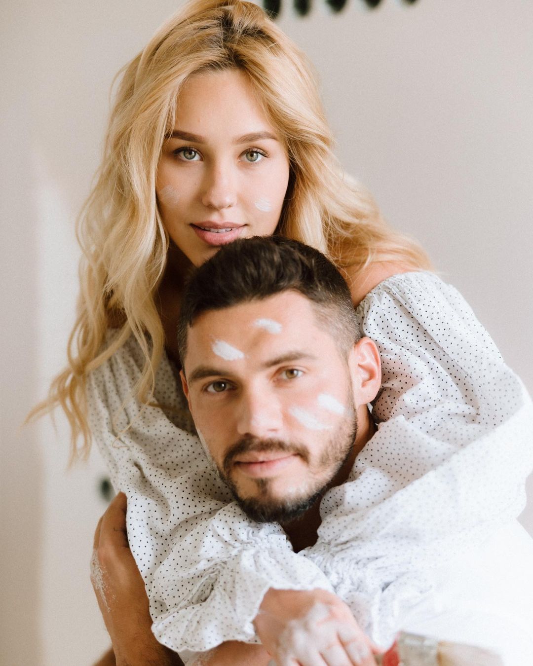 Квиткова и Добрынин показали свой загородный дом: &quot;глаз дергается&quot;