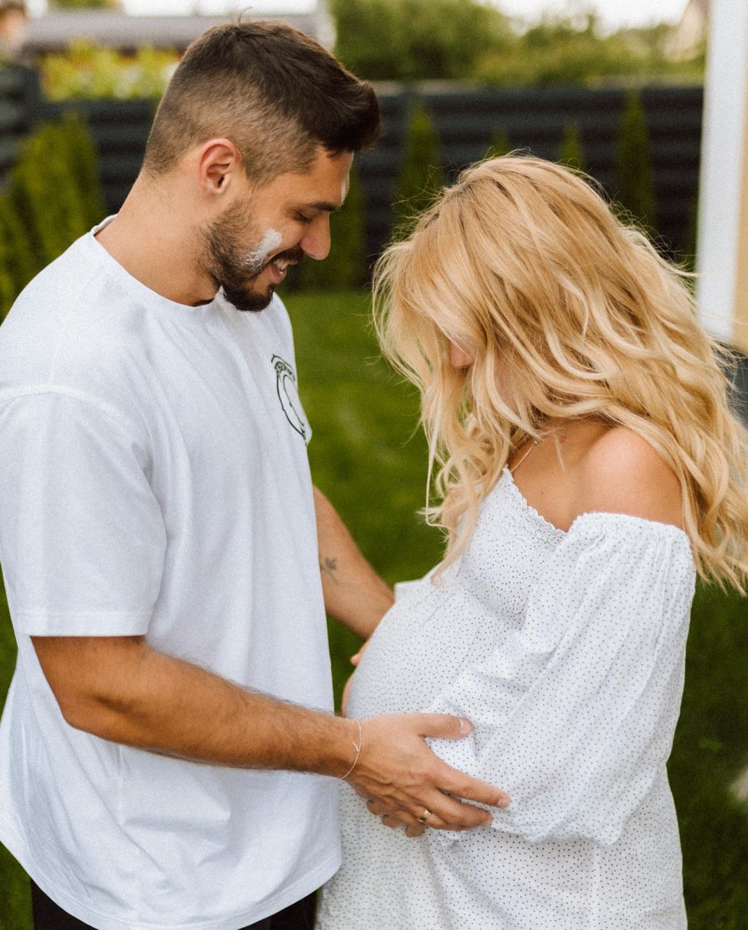 Квиткова и Добрынин показали свой загородный дом: &quot;глаз дергается&quot;