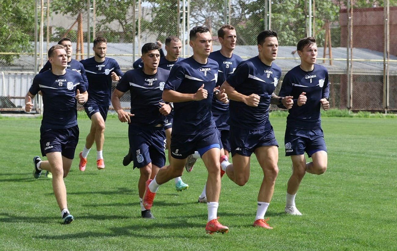 &quot;Шахтар&quot; йде ва-банк, &quot;Динамо&quot; створює фарм-клуб, знову 16 команд: чого чекати від сезону УПЛ