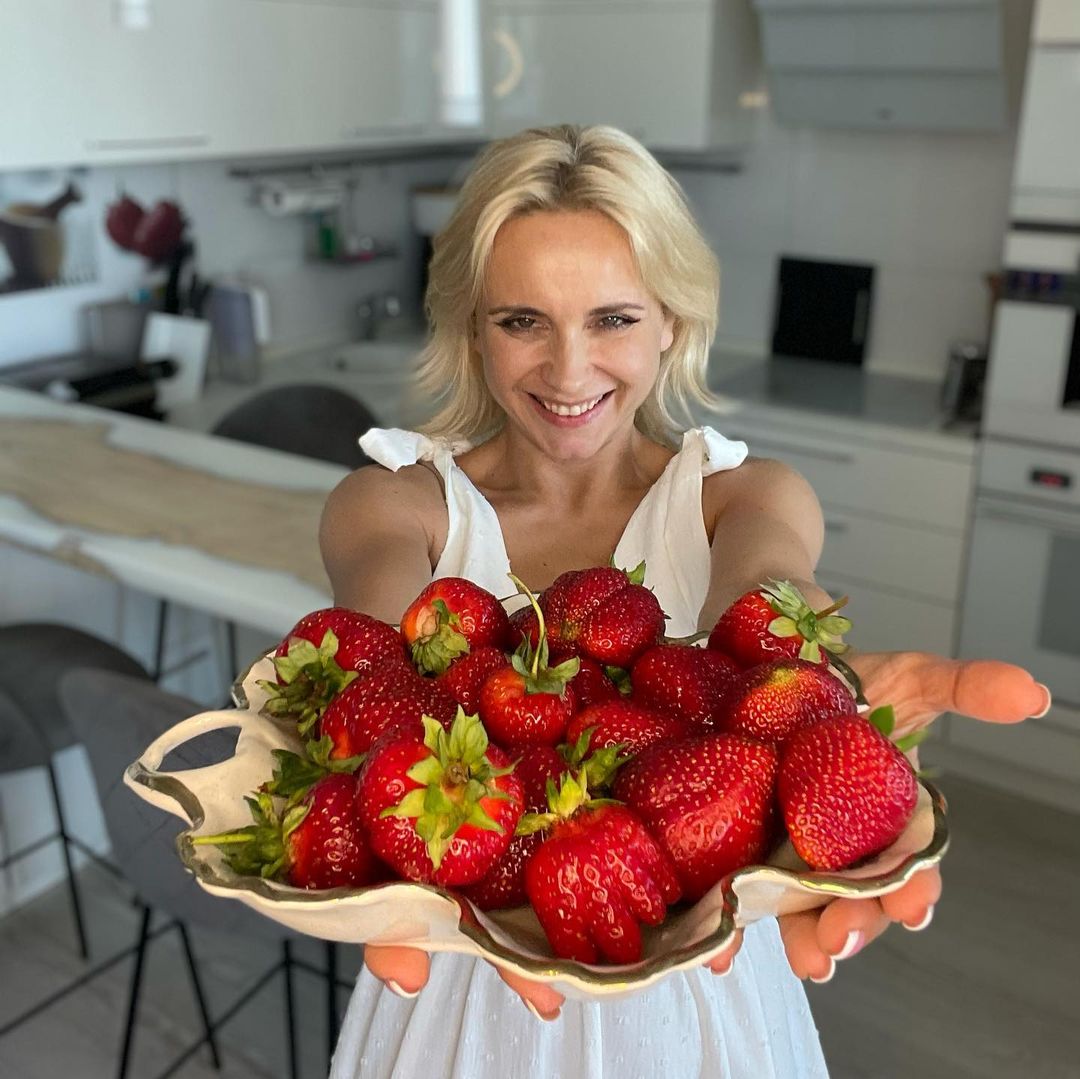 Лилия Ребрик призналась в зависимости: "так бы и съела ведро"