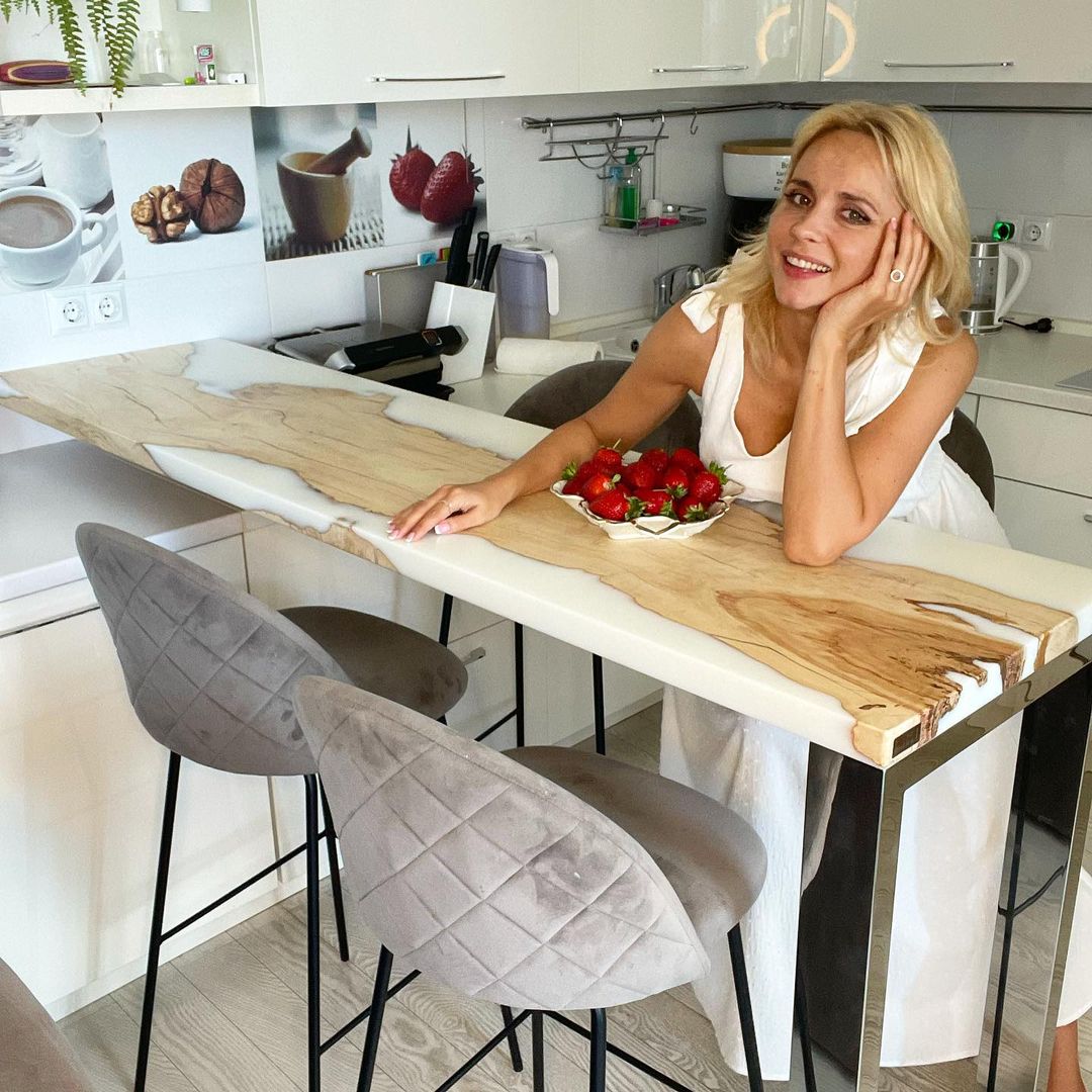 Лилия Ребрик призналась в зависимости: "так бы и съела ведро"