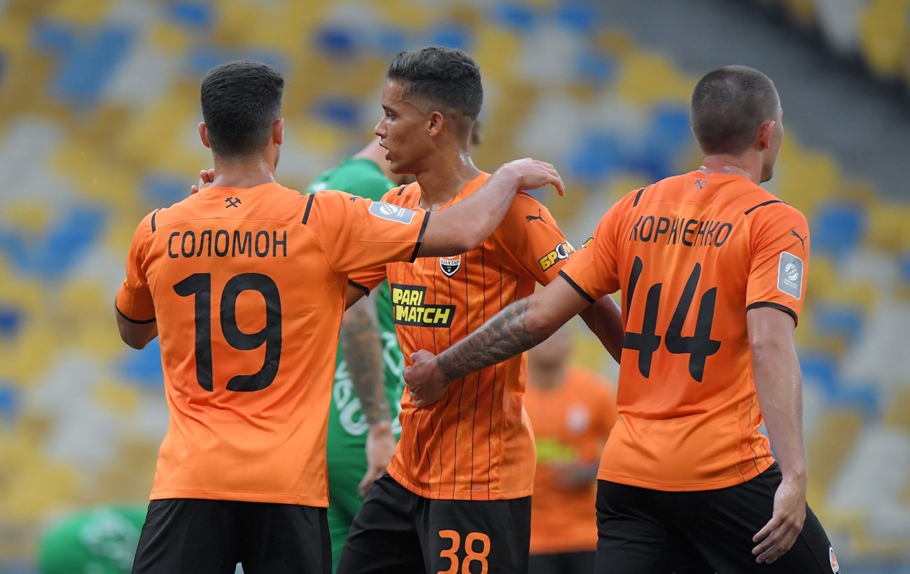 &quot;Шахтар&quot; йде ва-банк, &quot;Динамо&quot; створює фарм-клуб, знову 16 команд: чого чекати від сезону УПЛ