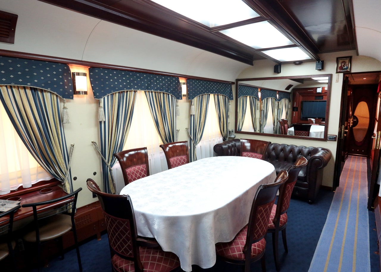 Кухня, спальня і душ: фото найрозкішніших вагонів Укрзалізниці