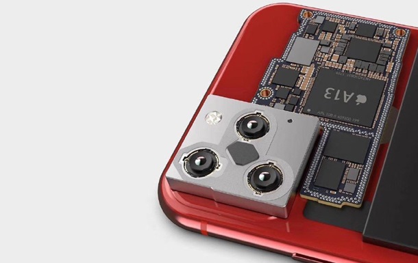 З'явилося перше фото iPhone 11 зсередини