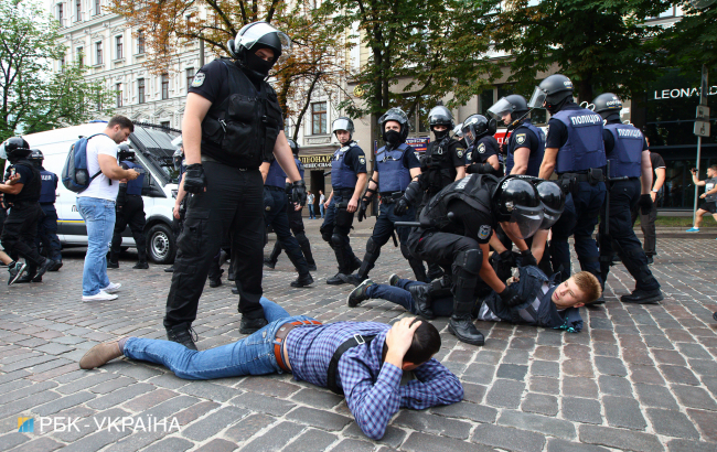 "Наша традиция – это свобода": как в Киеве прошел Марш равенства (фоторепортаж)