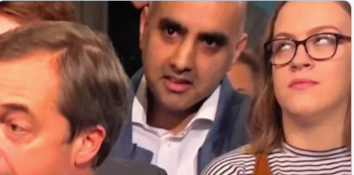 Незадоволене обличчя студентки &quot;підірвало&quot; мережу