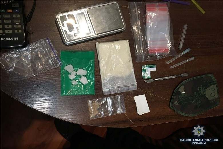 У Києві у членів ОЗУ було вилучено наркотиків на 1,5 мільйона гривень