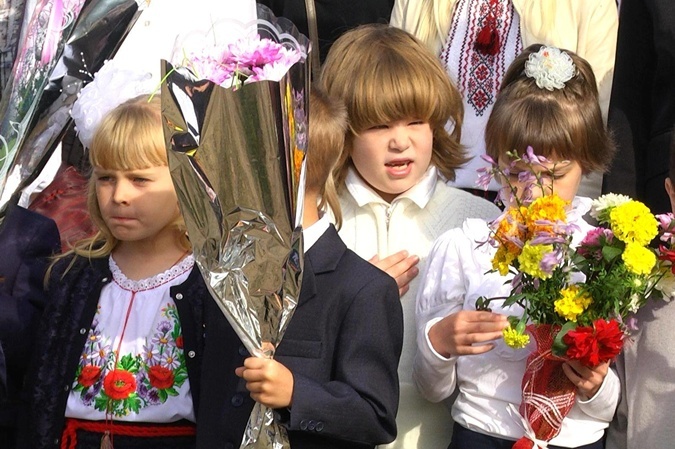 Як живе найстаріша мама в Україні: дитині не позаздриш