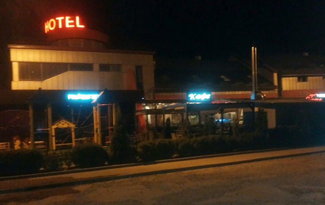 На Закарпатье в одном из ресторанов произошел конфликт со стрельбой, есть пострадавший