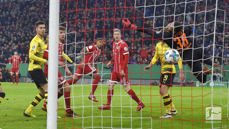Баварія - Боруссія Д 2-1: відео голів та огляд матчу