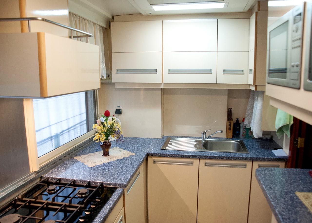 Кухня, спальня і душ: фото найрозкішніших вагонів Укрзалізниці