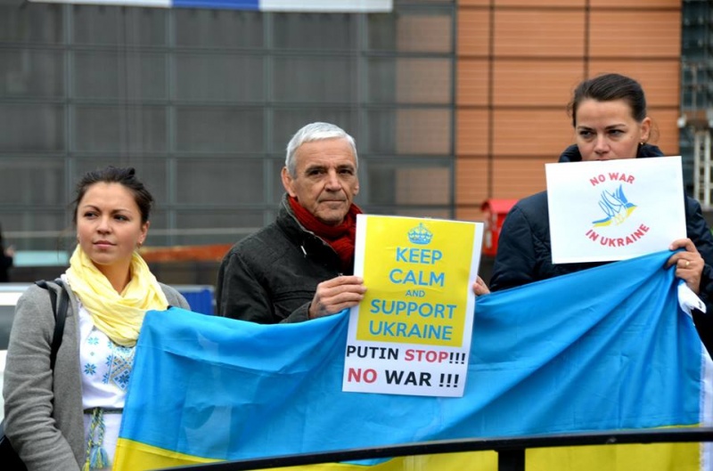 В Брюсселе прошла демонстрация против агрессии РФ в Украине