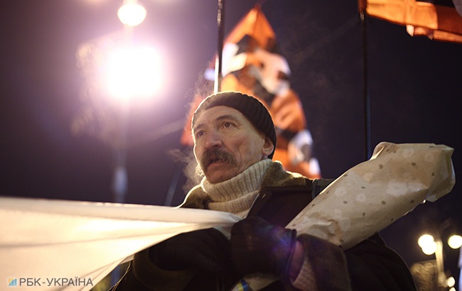 В Киеве прошел марш в честь погибшего на Майдане Жизневского (фоторепортаж)