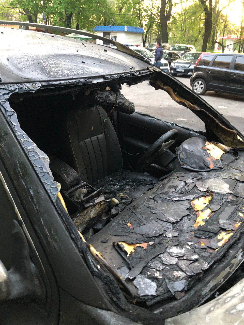 В Днепре сожгли авто главреда местной газеты