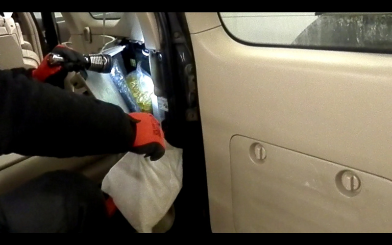 Пограничники задержали поляка, вывозившего из Украины 13 кг янтаря