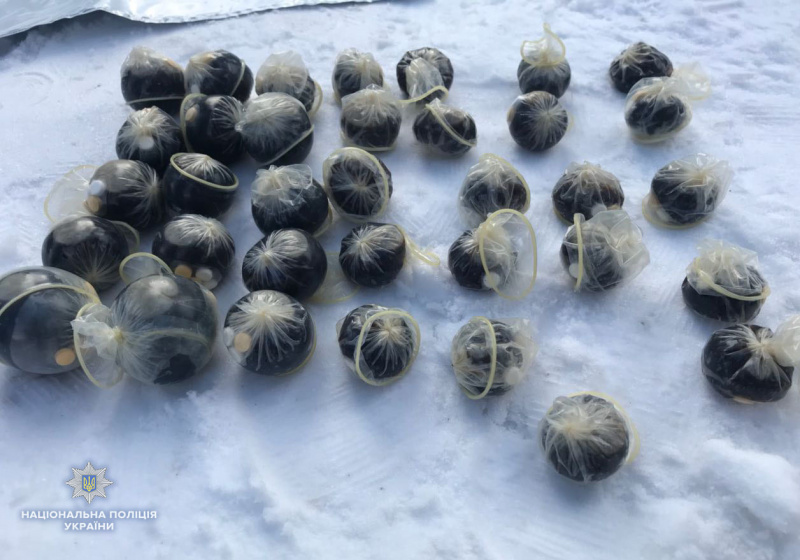 У Києві у членів ОЗУ було вилучено наркотиків на 1,5 мільйона гривень