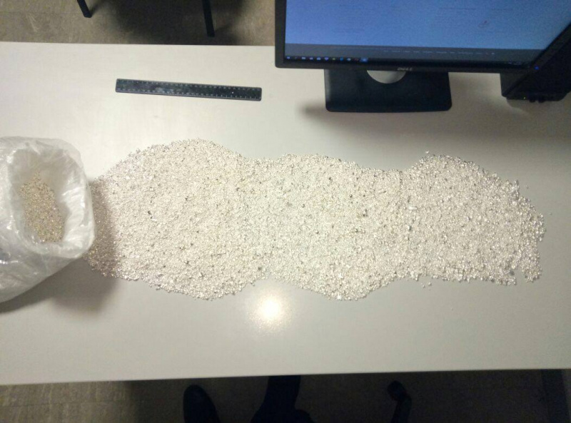 В пункті пропуску &quot;Бориспіль&quot; митниками вилучено 20 кг срібла у гранулах