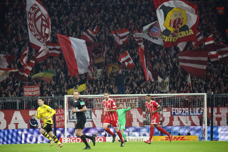 Бавария - Боруссия Д 2-1: видео голов и обзор матча