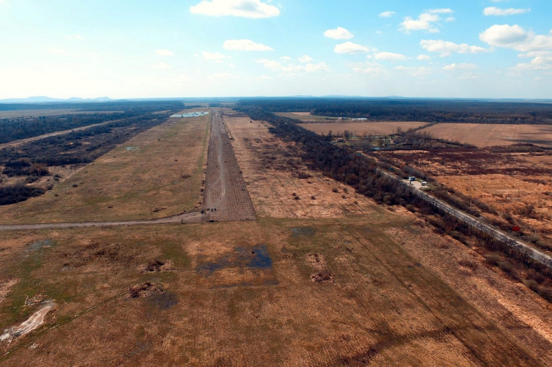 Авіасполучення з Закарпаттям відновлять цього року, - Омелян