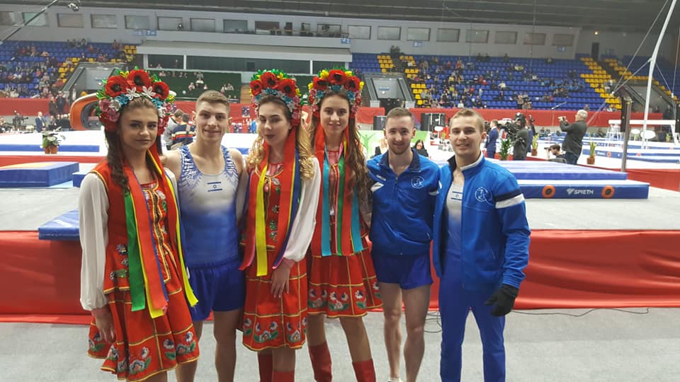 Гімнаст з Дніпра взяв "золото" Олімпіади 2020: що про нього відомо