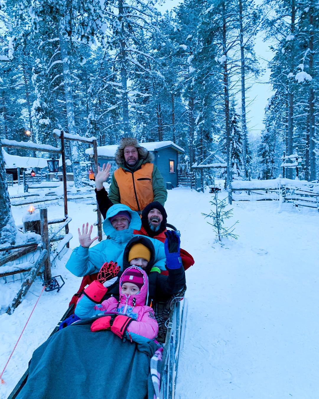 День триває 4 години і бігають "собакововки": Сергій Бабкін побував у казкових краях