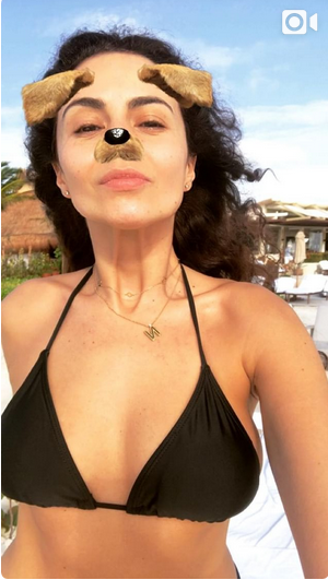 Настя Каменских похвасталась жарким фото в бикини