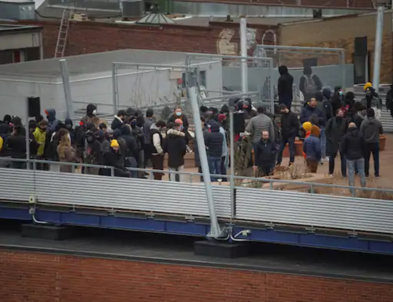 В Монреале захватили заложников в офисе Ubisoft: появилось видео и фото