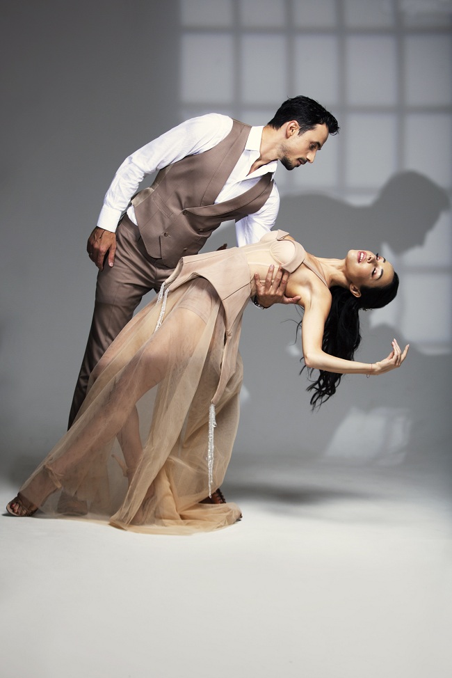 Андре Тан поделился уникальной историей создания свадебного платья для Екатерины Кухар