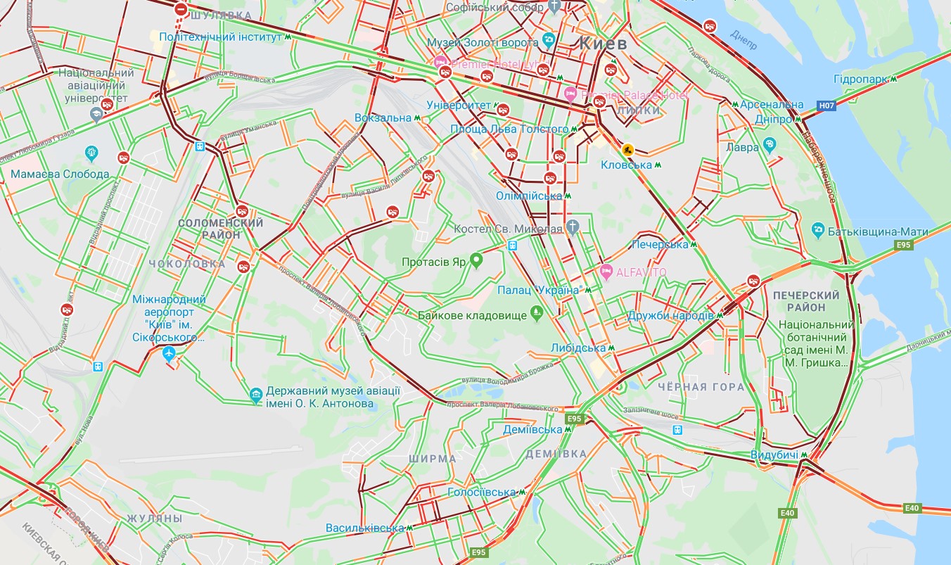 Киев сковали пробки