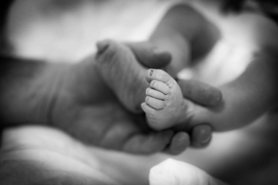 Українська співачка народила первістка від Героя АТО: перші фото дівчинки