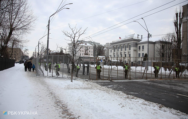Вибори президента Росії: в Україні до виборчих дільниць допускають лише дипломатів