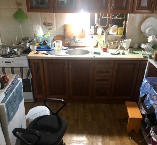 В Киеве незаконно удерживали 11 детей: фото и детали ЧП