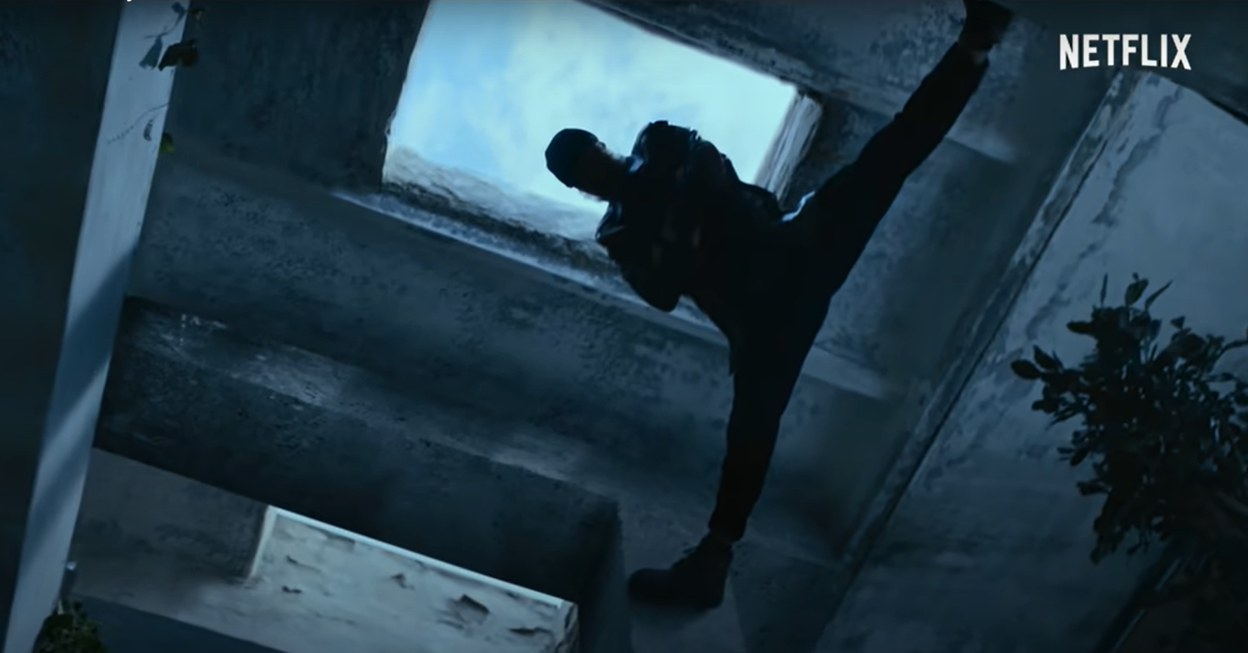 Вийшов трейлер фільму від Netflix з Ван Даммом, який знімали в Києві: які локації впізнаєте?