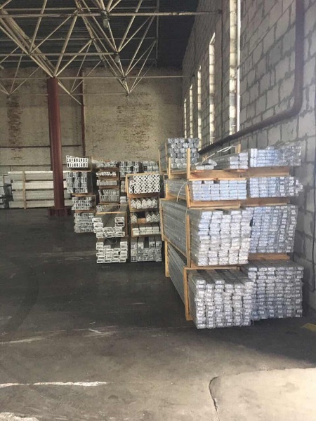 СБУ викрила схему незаконного постачання продуктів в зону АТО на 1,5 млрд гривень